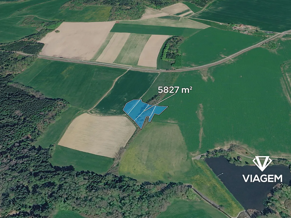 Prodej pole 5827 m²